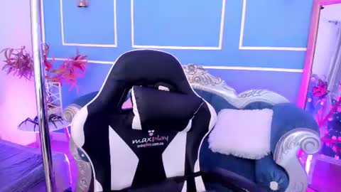     online show from 06-20-26, 11:13