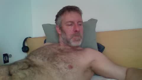 Red online show from 02-05-26, 10:42