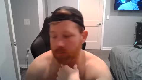 Snapshot of redbeardready4u chatting on 03-15-26, 09:32 Redbeardready4u online show from 03-15-26, 09:32