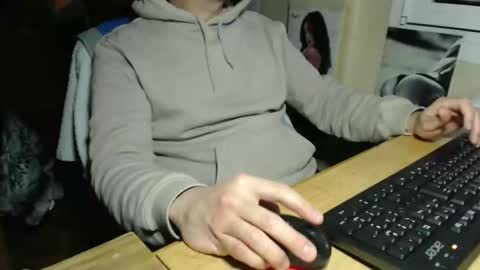 Red online show from 11-30-25, 04:11