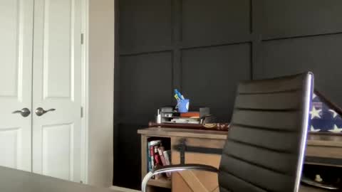 Snapshot of redbull1414 chatting on 12-10-24, 09:33 RedBull online show from 12-10-24, 09:33