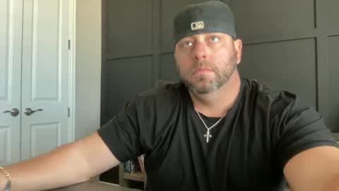 Snapshot of redbull1414 chatting on 01-18-25, 07:48 RedBull online show from 01-18-25, 07:48