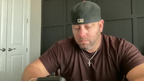 Snapshot of redbull1414 chatting on 01-20-25, 06:32 RedBull online show from 01-20-25, 06:32