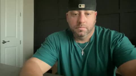 Snapshot of redbull1414 chatting on 02-07-25, 02:26 RedBull online show from 02-07-25, 02:26