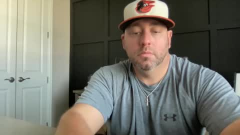 Snapshot of redbull1414 chatting on 09-19-25, 02:40 RedBull online show from 09-19-25, 02:40