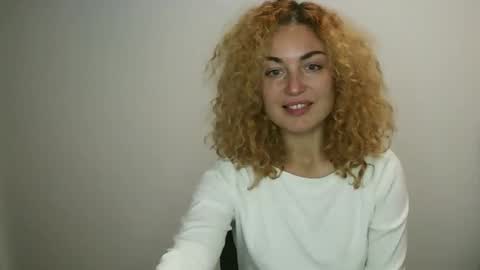 reddgirll online show from 01-11-25, 06:12