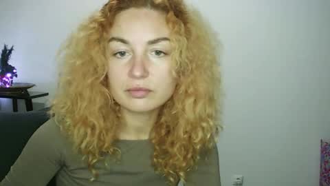 reddgirll online show from 01-20-25, 08:18