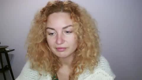 reddgirll online show from 01-21-25, 11:13