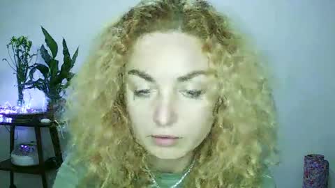 reddgirll online show from 01-22-25, 09:21