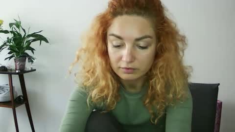 reddgirll online show from 01-30-25, 03:08