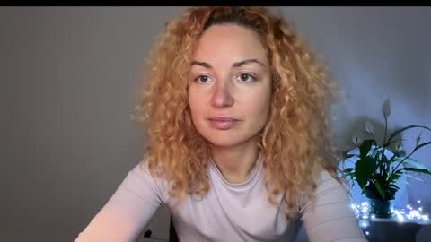 reddgirll online show from 03-08-25, 08:57