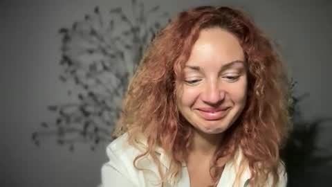 Snapshot of reddgirll chatting on 09-25-25, 05:55 reddgirll online show from 09-25-25, 05:55