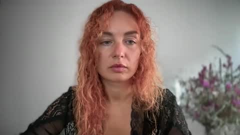 Snapshot of reddgirll chatting on 10-16-25, 09:21 reddgirll online show from 10-16-25, 09:21