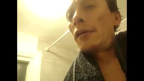 Snapshot of redeyejedi303 chatting on 03-04-25, 03:00 Antonio online show from 03-04-25, 03:00