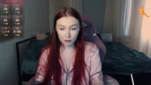 Lina online show from 02-17-25, 12:38