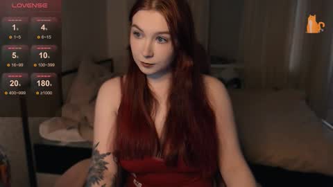 Lina online show from 09-16-25, 12:39