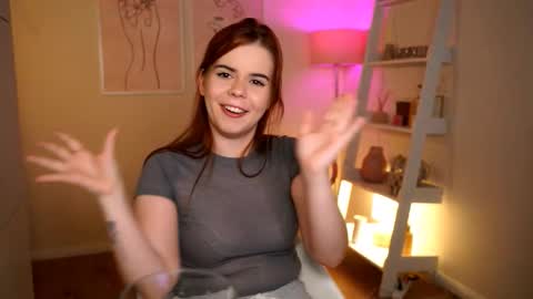 Snapshot of redhotlinee chatting on 10-07-25, 12:35 RedHotlinee online show from 10-07-25, 12:35