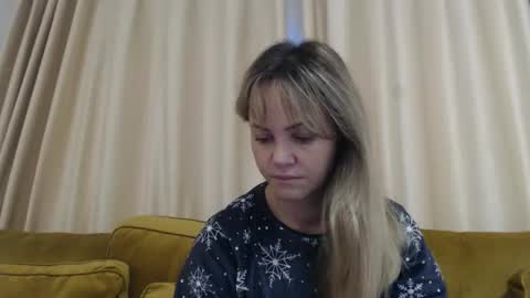 RedJessica online show from 10-09-25, 04:32