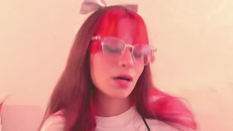 Snapshot of redmeloddy chatting on 02-25-25, 07:58 Meloddy online show from 02-25-25, 07:58