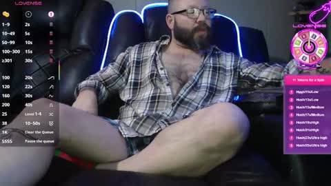 Snapshot of redneckwants2play chatting on 02-10-25, 04:08 RedneckWants2Play online show from 02-10-25, 04:08