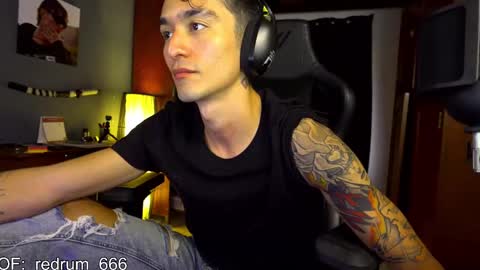 Red online show from 02-11-25, 05:50