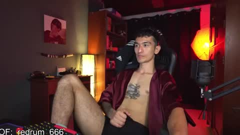 Red online show from 03-08-25, 04:23