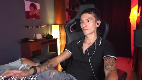 Red online show from 03-10-25, 06:56