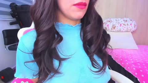 redski77 online show from 01-20-25, 09:24