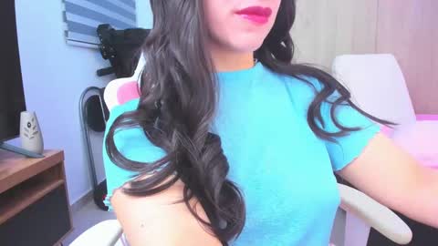 redski77 online show from 03-08-25, 09:28