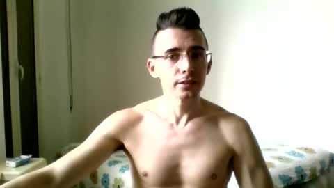 redstep0 online show from 09-14-25, 09:41