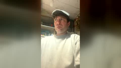 Snapshot of redvers1 chatting on 03-05-26, 09:11 redvers1 online show from 03-05-26, 09:11