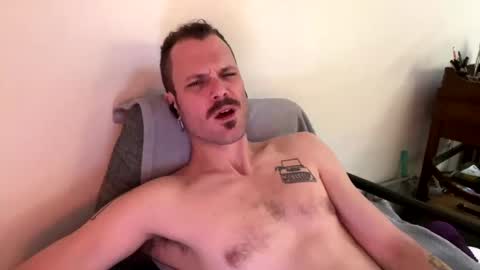 Reed Thomas online show from 01-17-25, 01:47