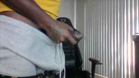 reekanddes online show from 11-17-25, 04:57