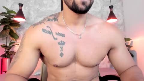 Snapshot of regan_pearson chatting on 11-15-25, 06:48 Regan online show from 11-15-25, 06:48