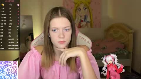 Lucy online show from 10-17-25, 02:30