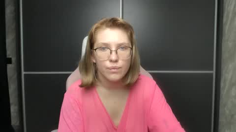Snapshot of reginasmilee chatting on 02-01-25, 07:26 Regina online show from 02-01-25, 07:26