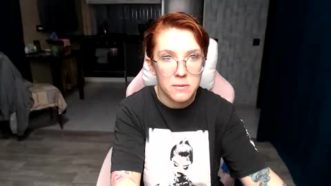 Regina online show from 10-15-25, 02:44