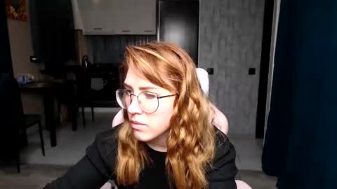 Regina online show from 11-18-25, 01:44