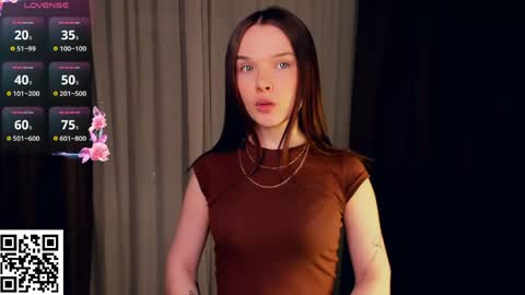 Emily - online show from 06-09-26, 06:41