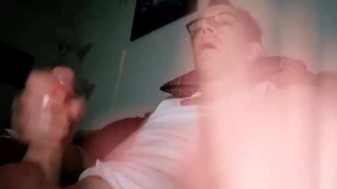 regularguy20 online show from 11-05-25, 10:48