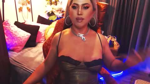 Red Ivy online show from 04-19-26, 08:33