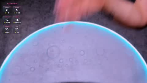 reiinachloe online show from 11-14-25, 05:55