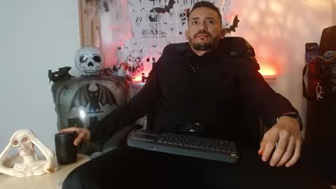   REIKO  online show from 10-24-25, 03:52