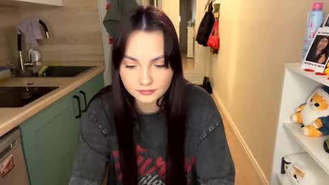 Snapshot of reilbelll chatting on 02-23-26, 09:45 Bell online show from 02-23-26, 09:45