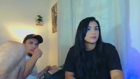 Snapshot of reina_paola chatting on 12-13-24, 01:59 paola online show from 12-13-24, 01:59