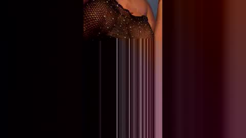 reinaassss online show from 12-21-25, 08:05