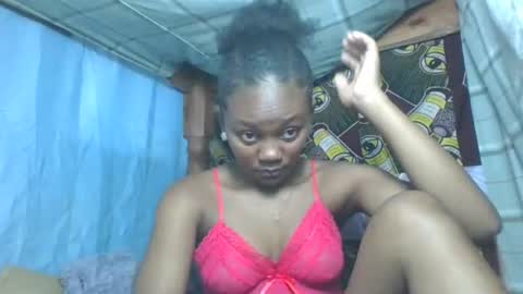 Snapshot of reinechi chatting on 07-11-26, 07:44 Reinechi online show from 07-11-26, 07:44
