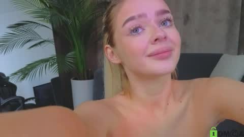 Anna online show from 10-01-25, 02:45