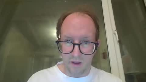 Snapshot of relaxnchat41 chatting on 09-19-25, 09:15 relaxnchat41 online show from 09-19-25, 09:15