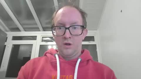 Snapshot of relaxnchat41 chatting on 09-29-25, 10:47 relaxnchat41 online show from 09-29-25, 10:47